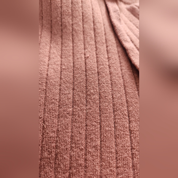 Victoria Secret knit lounge pants - Size Small - Picture 7 of 13